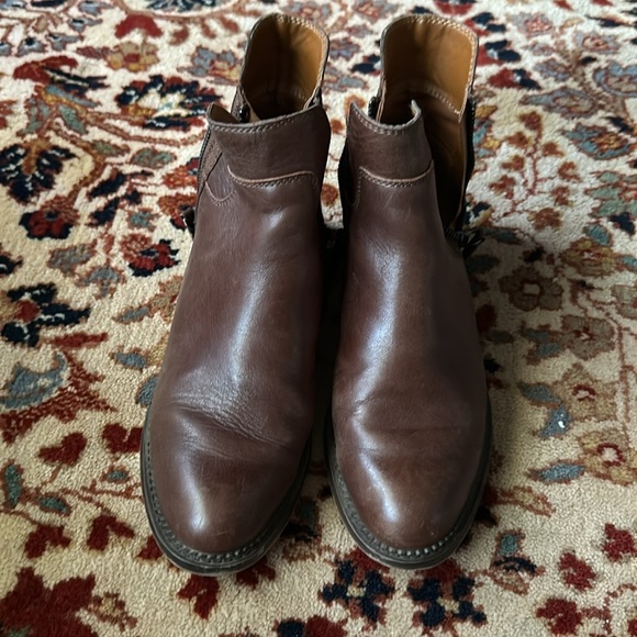 Franco Sarto Halford Leather Ankle Boots size 8 - Picture 2 of 6